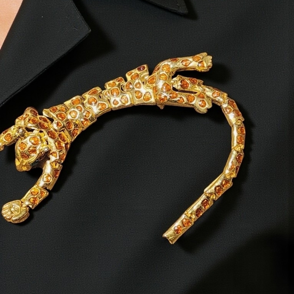 Vintage Leopard Pin Articulated  Shoulder Pet Green  Rhinestone Eyes